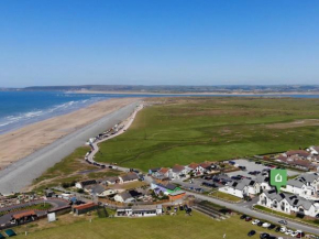 3 Bed in Westward Ho 89018